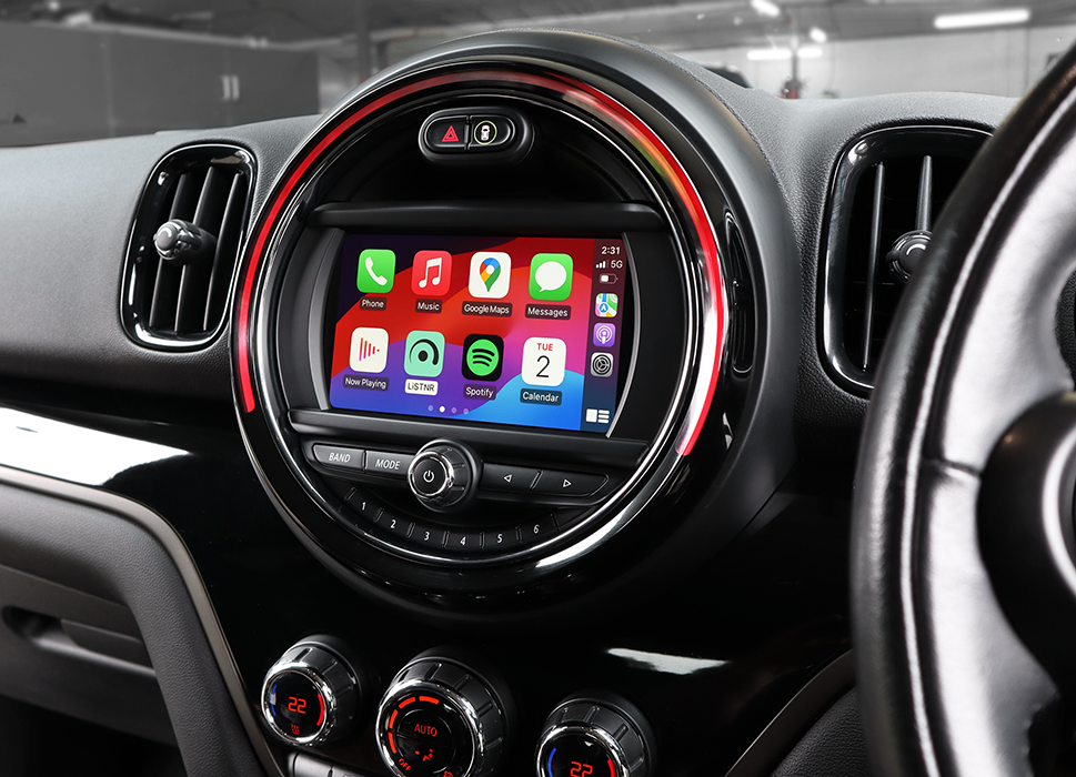 MINI APPLE CARPLAY AND ANDROID AUTO IN NOTTINGHAM